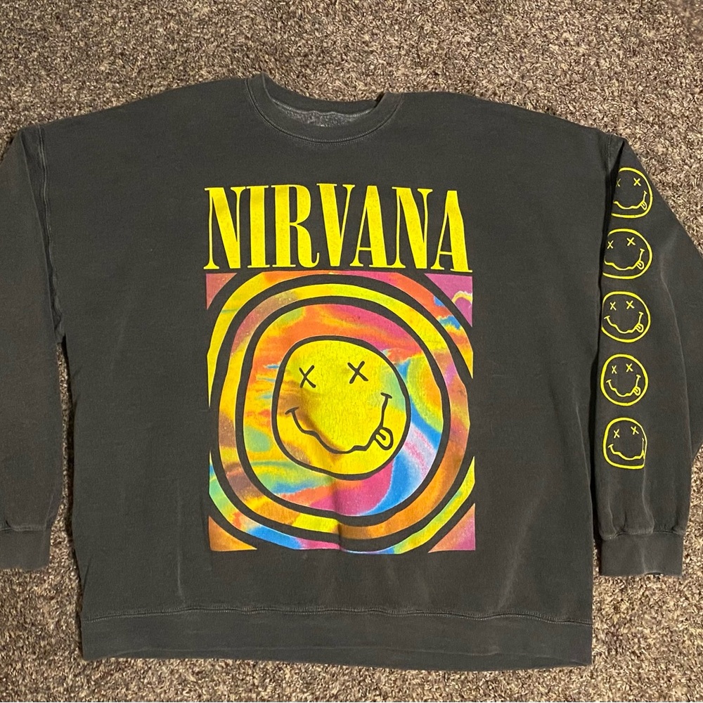 Urban Outfitters Women's Nirvana Sweatshirt size L/XL
